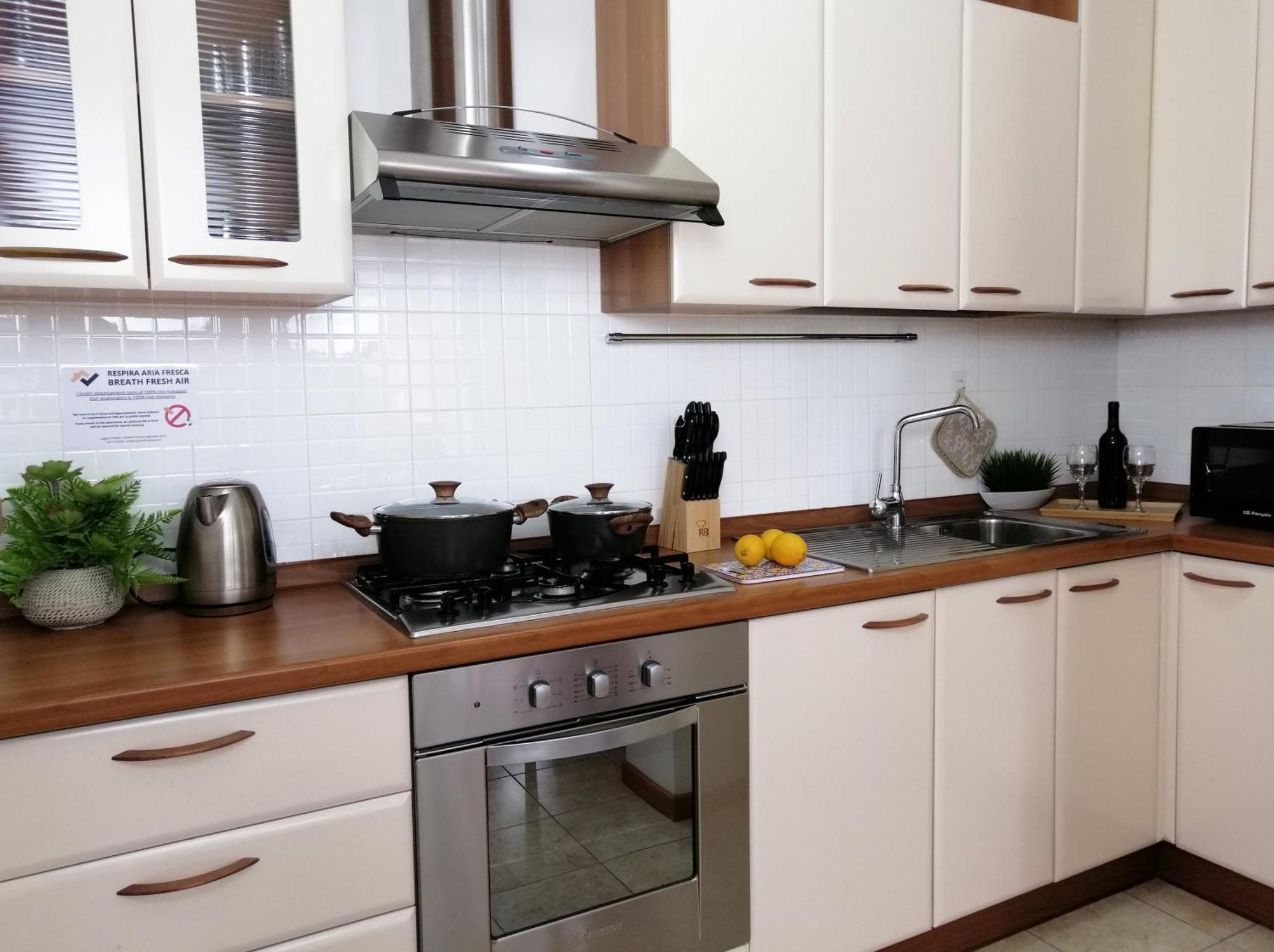 Holihome_Casa Di Stefano 50M Dal Mare 토르토레토 외부 사진
